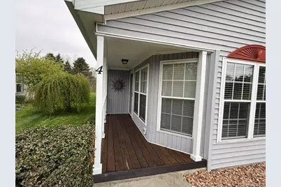 4 Delray Circle, Poughkeepsie, NY 12603 - Photo 2
