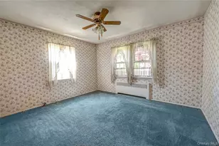 24 Kellogg Pl, Huntington Station, NY 11746 - Photo 8