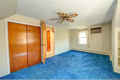 24 Kellogg Place, Huntington Station, NY 11746 - Photo 16