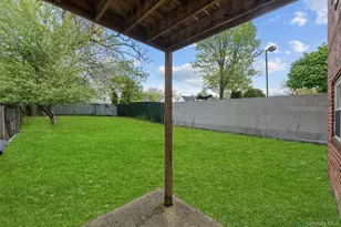 250-23 88th Rd, Bellerose, NY 11426 - Photo 20