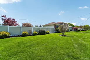 18 Hoke Dr, Stony Point, NY 10980 - Photo 2
