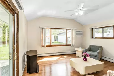 159 Kingfisher Road, Levittown, NY 11756 - Photo 10