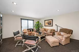 71 Eagle Chase, Woodbury, NY 11797 - Photo 10