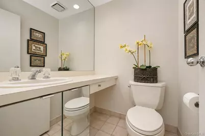 71 Eagle Chase, Woodbury, NY 11797 - Photo 12