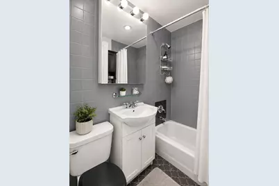 424 W 46th Street #1D, New York, NY 10036 - Photo 6