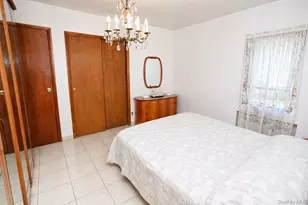 154 Scherer Blvd, Franklin Square, NY 11010 - Photo 10