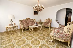 154 Scherer Blvd, Franklin Square, NY 11010 - Photo 4