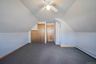 45 Cobalt Ln, Westbury, NY 11590 - Photo 20