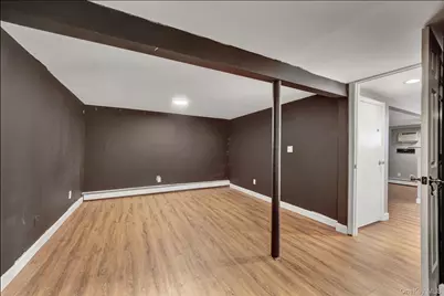 83 Old Farmingdale Road, West Babylon, NY 11704 - Photo 18