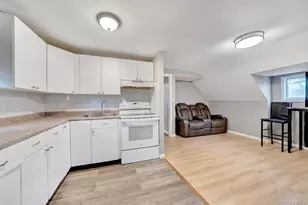 83 Old Farmingdale Rd, West Babylon, NY 11704 - Photo 24