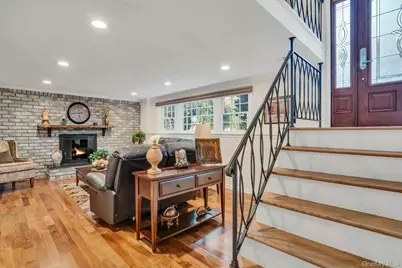 22 Abbey Drive, Commack, NY 11725 - Photo 24