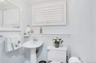 22 Abbey Dr, Commack, NY 11725 - Photo 30