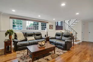 22 Abbey Dr, Commack, NY 11725 - Photo 26