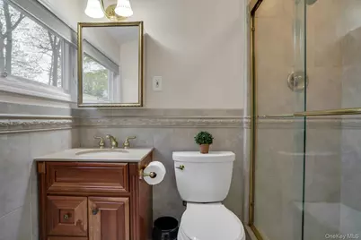 22 Abbey Drive, Commack, NY 11725 - Photo 18