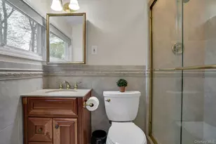 22 Abbey Dr, Commack, NY 11725 - Photo 18