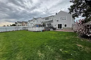 3544 Woodward St, Oceanside, NY 11572 - Photo 2