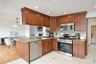 3544 Woodward St, Oceanside, NY 11572 - Photo 12