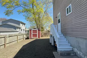 29 Sheridan Dr, Shirley, NY 11967 - Photo 32