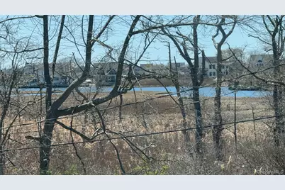 29 Sheridan Drive, Shirley, NY 11967 - Photo 28