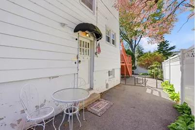 7 Byron Avenue, Yonkers, NY 10704 - Photo 30