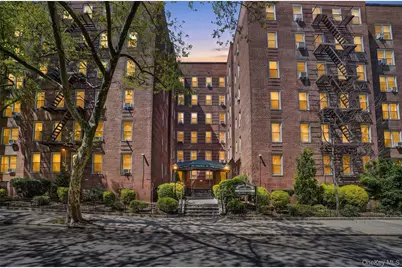 2105 Wallace Avenue #2A, Bronx, NY 10462 - Photo 1