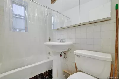2105 Wallace Avenue #2A, Bronx, NY 10462 - Photo 14