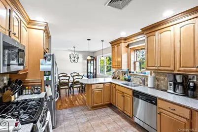 1 Autumn Drive, Hauppauge, NY 11788 - Photo 6