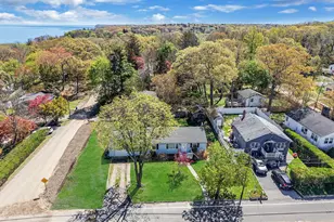 77 Nautilus Dr, Rocky Point, NY 11778 - Photo 10
