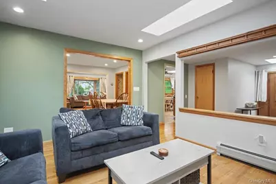 24 Convent Road, Nanuet, NY 10954 - Photo 10