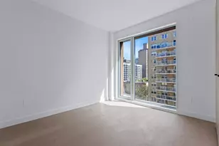 250 E 25th St, New York, NY 10010 - Photo 12
