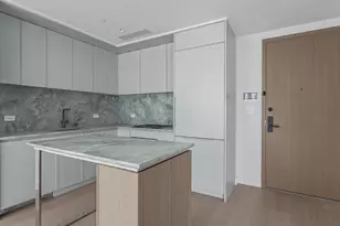 250 E 25th St, New York, NY 10010 - Photo 6