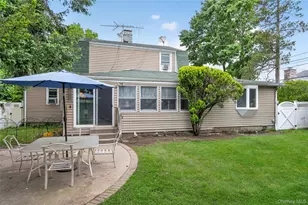 8 7th St, Carle Place, NY 11514 - Photo 16