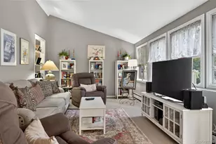 8 7th St, Carle Place, NY 11514 - Photo 4