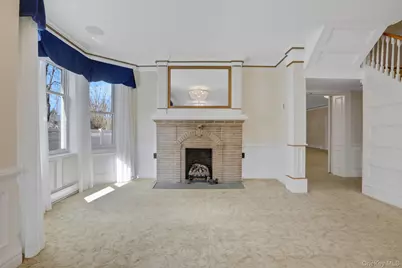 411 Albany Avenue, Kingston, NY 12401 - Photo 38