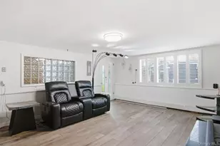 23 Sarina Dr, Commack, NY 11725 - Photo 18