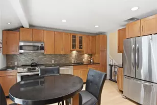 23 Sarina Dr, Commack, NY 11725 - Photo 12