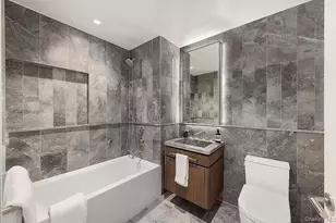 208 Delancey St, New York, NY 10002 - Photo 6