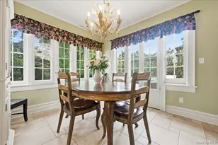 10 Massachusetts Blvd, Floral Park, NY 11001 - Photo 16