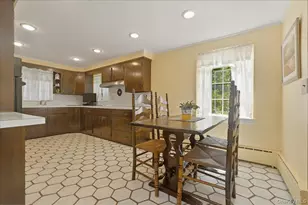 4 The Birches, Roslyn, NY 11576 - Photo 14