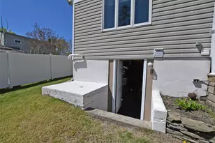 20 Conway St, Ronkonkoma, NY 11779 - Photo 42