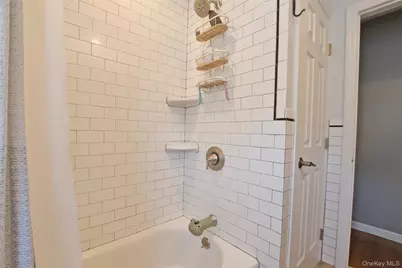 20 Conway Street, Ronkonkoma, NY 11779 - Photo 24