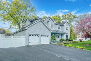 73 Elm Ave, Coram, NY 11727 - Photo 2