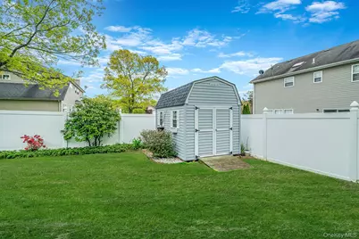 73 Elm Avenue, Coram, NY 11727 - Photo 42