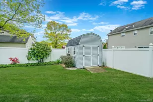 73 Elm Ave, Coram, NY 11727 - Photo 42