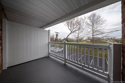 65 Prospect Avenue #2W, Hewlett, NY 11557 - Photo 8