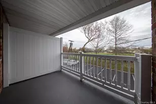 65 Prospect Ave, Hewlett, NY 11557 - Photo 8