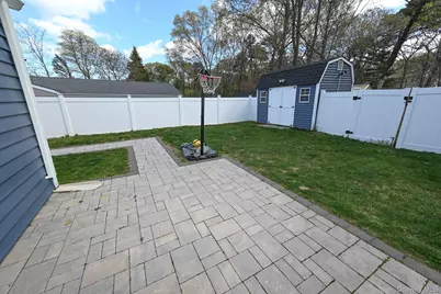 45 Roosevelt Avenue, Selden, NY 11784 - Photo 34
