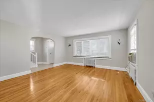 1353 Kiefer Ave, Elmont, NY 11003 - Photo 4