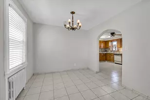 1353 Kiefer Ave, Elmont, NY 11003 - Photo 6
