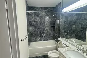 4 Martine Ave, White Plains, NY 10606 - Photo 8